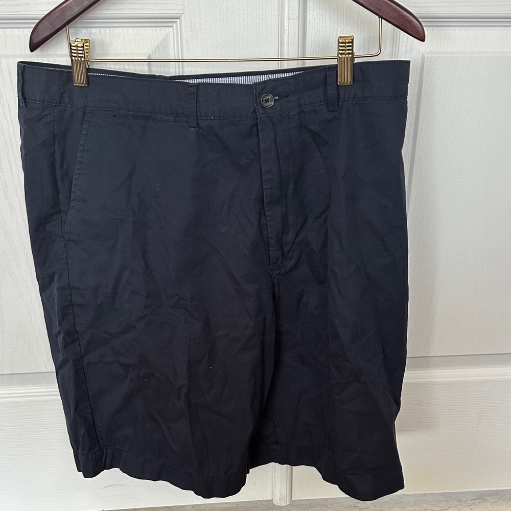 Club Room Men’s Navy Flat-Front Cotton Shorts